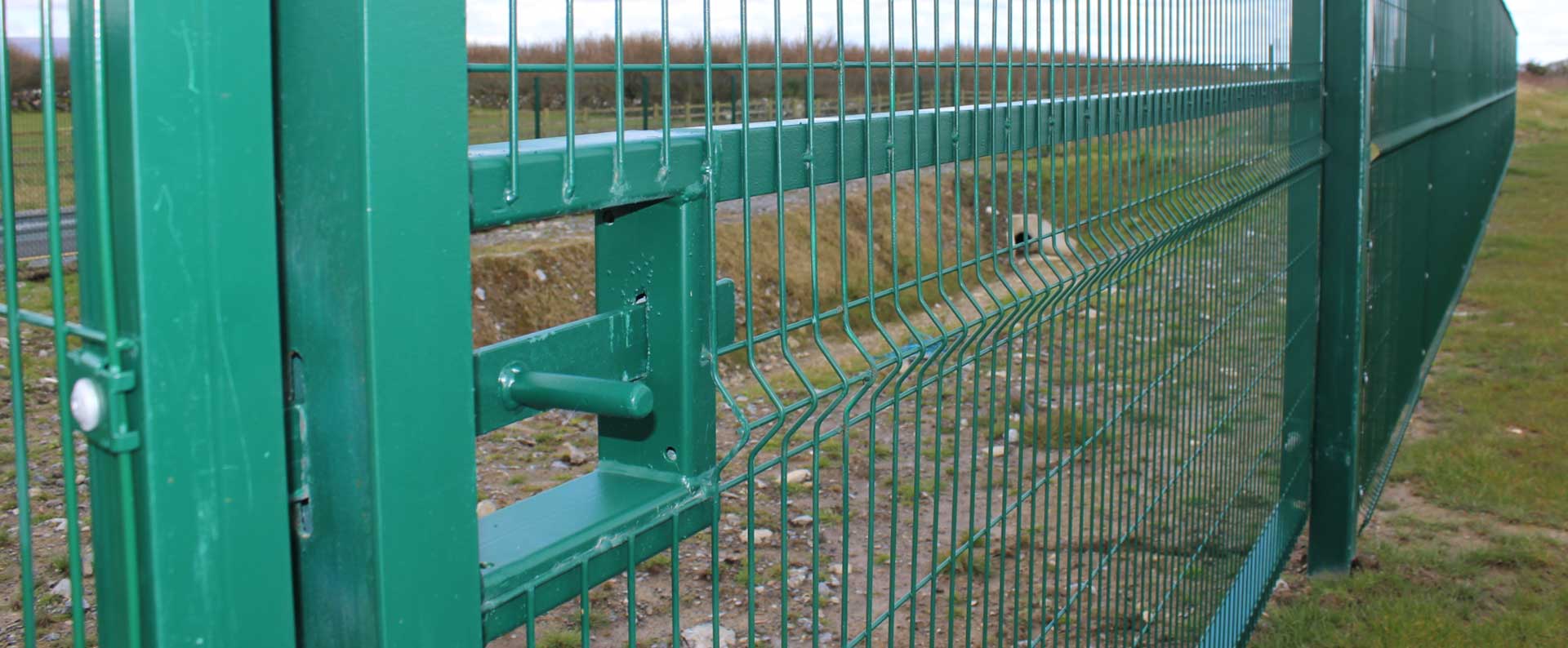M17, M18 Gort to Tuam, Galway Fencing project by Mulligan Fencing