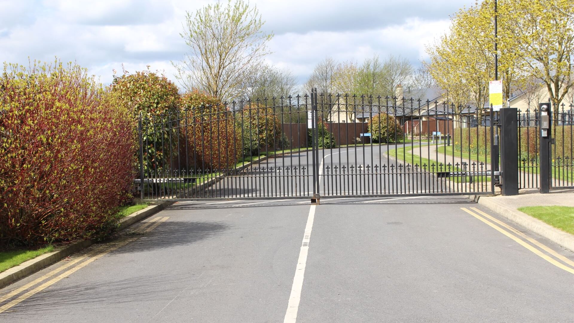 Gates Fencing product by Mulligan Fencing