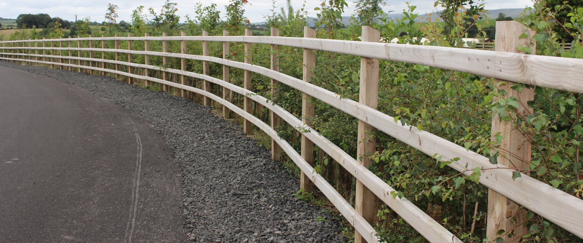 A26 Timber Post & Rail 