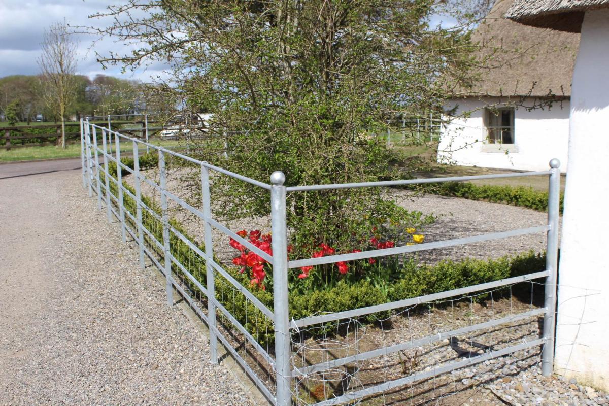 Estate Fence Fencing product by Mulligan Fencing